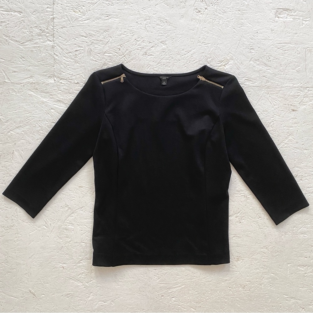 Ann Taylor Zipper Detailed Top